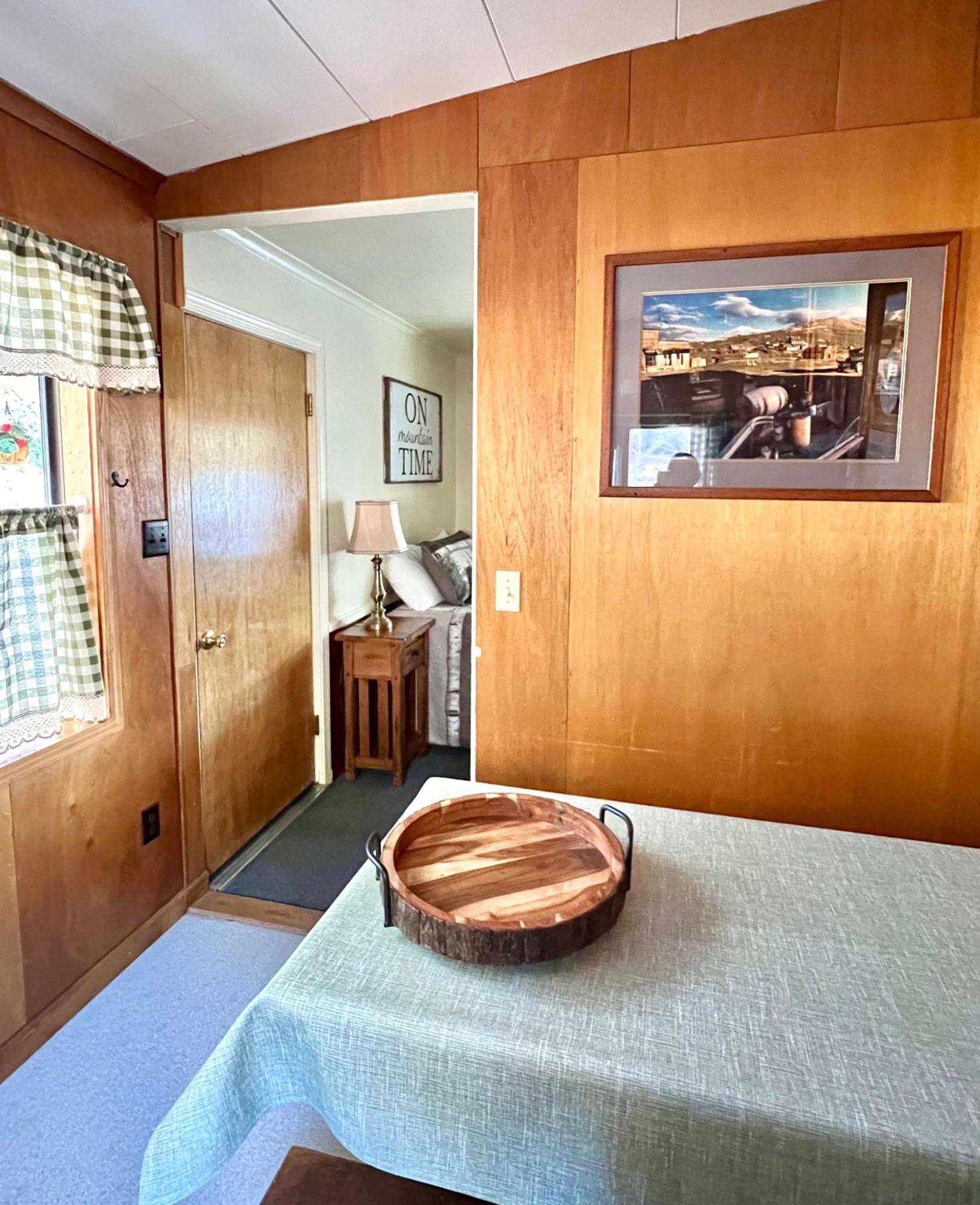 Willow Springs Resort Bridgeport Bagian luar foto