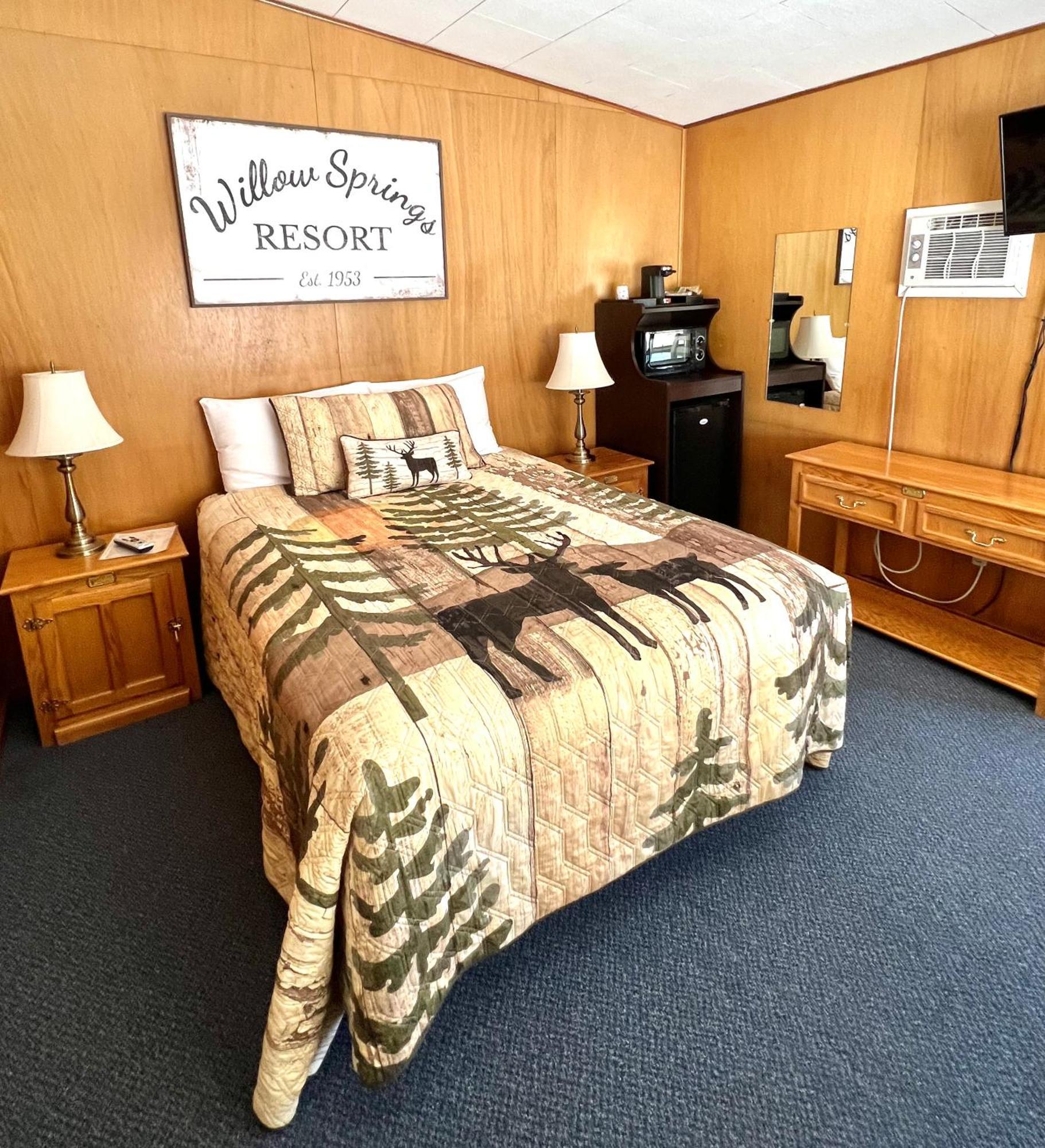 Willow Springs Resort Bridgeport Bagian luar foto